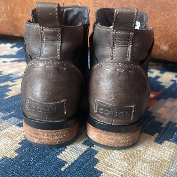 Sorel Emelie Chelsea Boots Quarry - Picture 5 of 8